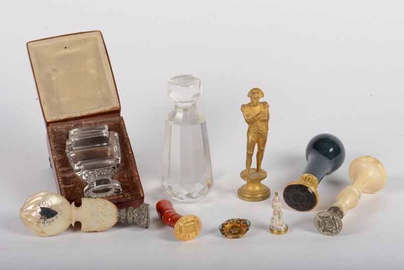 Lotto di nove sigilli differenti  - Asta Antiquariato e Dipinti Antichi - I - Cambi Casa d'Aste
