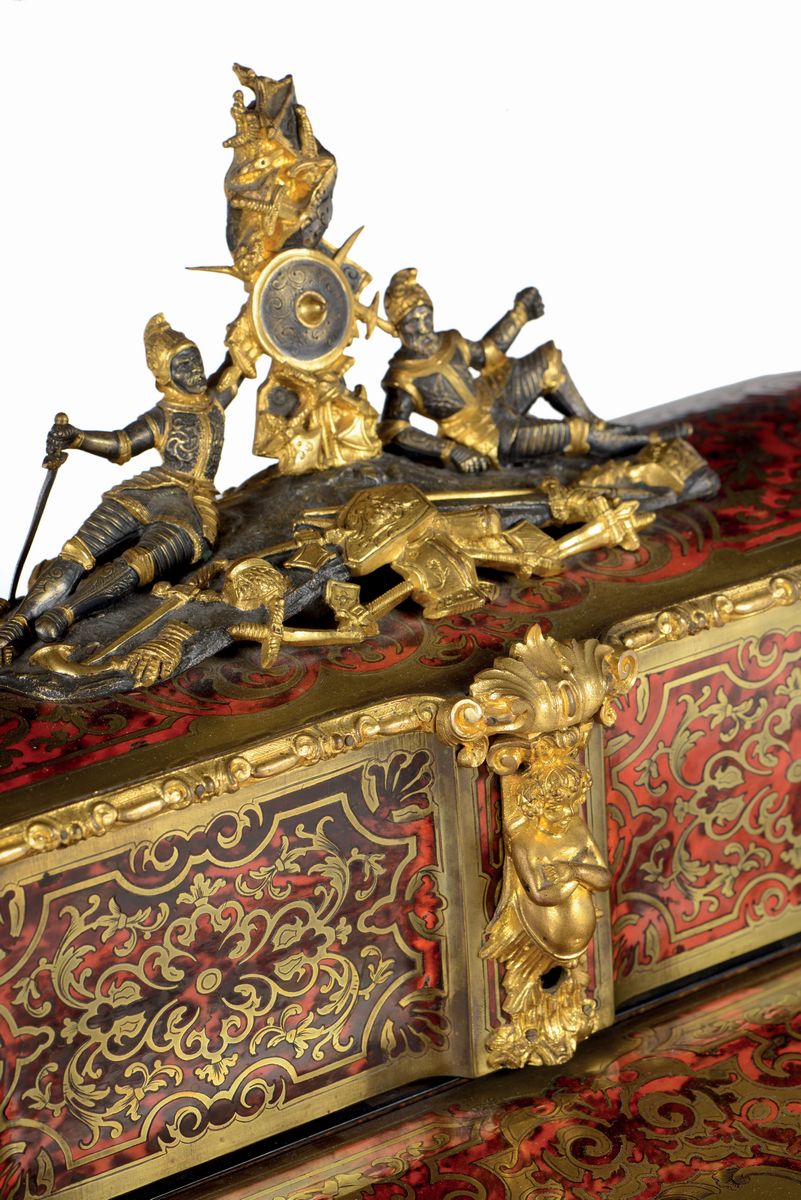 Mobile in Miniatura in Porcellana Policroma, Francia XIX Secolo