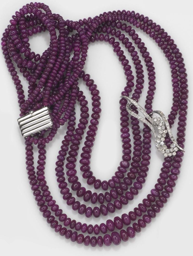 A ruby bead five strand necklace with diamond and gold clasp  - Auction Fine Jewels - II - Cambi Casa d'Aste
