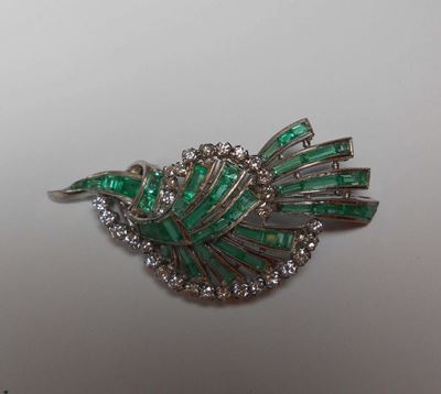 Spilla con Diamanti e Smeraldi