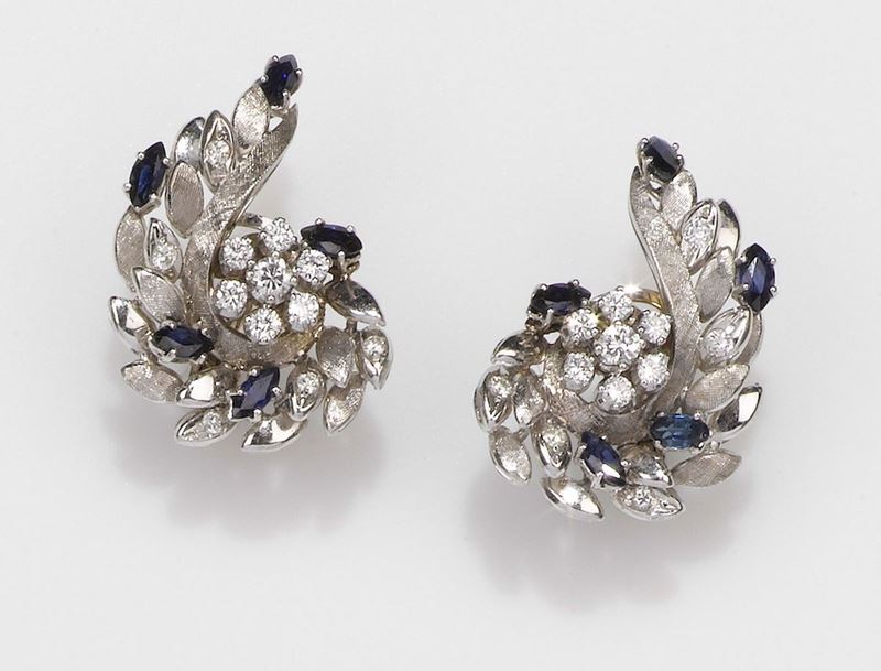 A pair of diamond and sapphire earrings  - Auction Fine Jewels - II - Cambi Casa d'Aste