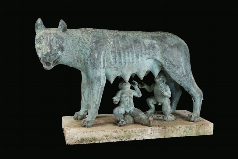A molten, chiselled and polished bronze Capitoline Wolf, Roman caster 20th century  - Auction Fine Art - I - Cambi Casa d'Aste