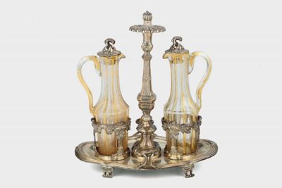 Oliera in Argento Fuso, Sbalzato e Cesellato, Punzoni Francesi di Primo Titolo in Uso dal 1838 e ...