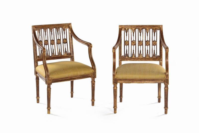 Coppia di sedie Luigi XVI intagliate e dorate, XVIII secolo  - Asta Arredi dalle dimore degli eredi Ercole Marelli e altre provenienze - Cambi Casa d'Aste