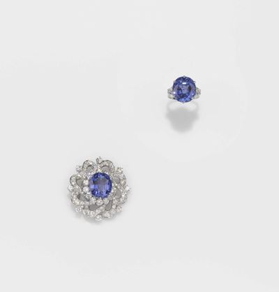 Petochi, Parure Composta da una Spilla ed un Anello con Grande Zaffiro Sri Lanka e Diamanti