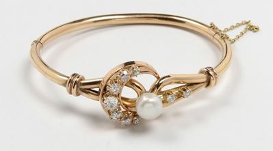 Bracciale Rigido con Perla e Diamanti di Vecchio Taglio