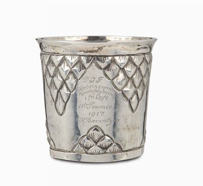 Bicchiere in Argento Sbalzato e Cesellato, Argentiere Andreas Beeder(?), Norvegia 1820