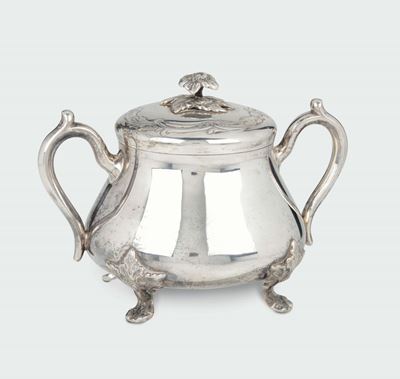 Zuccheriera in Argento Fuso, Sbalzato e Cesellato, Mosca 1877
