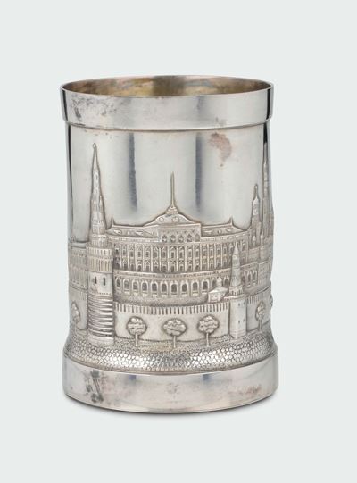 Bicchiere in Argento Sbalzato e Cesellato, Mosca 1891