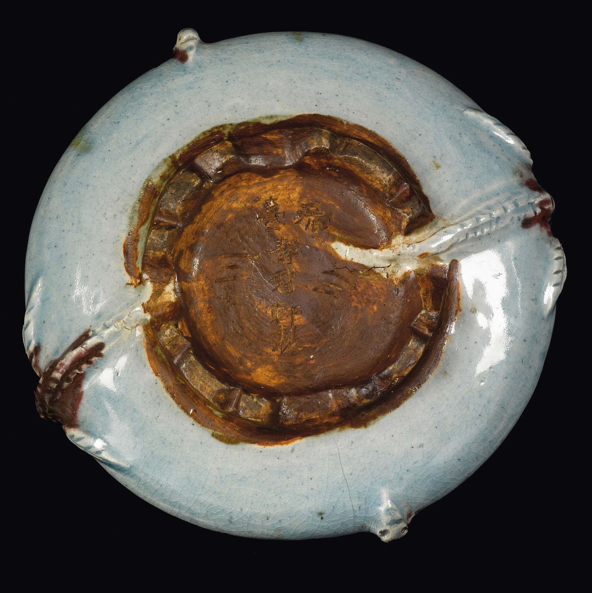 Ciotola Jun in Grès con Smalti Azzurri, Viola e Gialli con Iscrizione sulla Base, Cina, Dinastia ...
