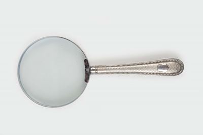 Lente di Ingrandimento con Manico in Argento