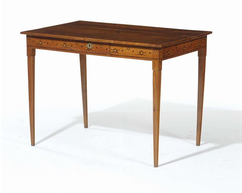 Tavolo da centro in legno intarsiato, Italia settentrionale XIX secolo  - Auction Antique Online Auction - Cambi Casa d'Aste