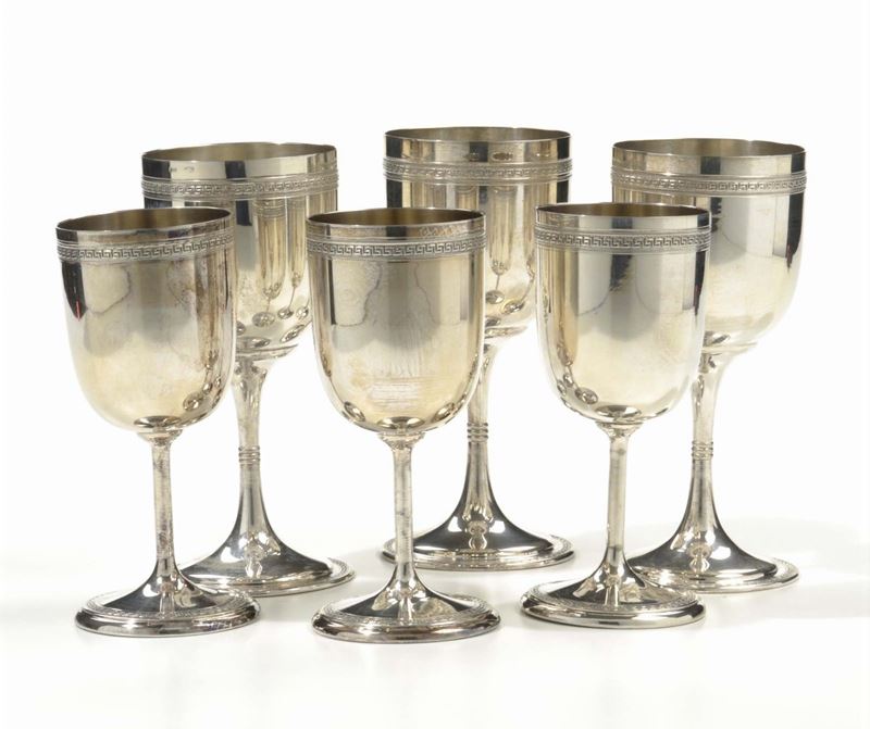 Sei bicchieri in argento, XX secolo  - Asta Arredi dalle dimore degli eredi Ercole Marelli e altre provenienze - Cambi Casa d'Aste