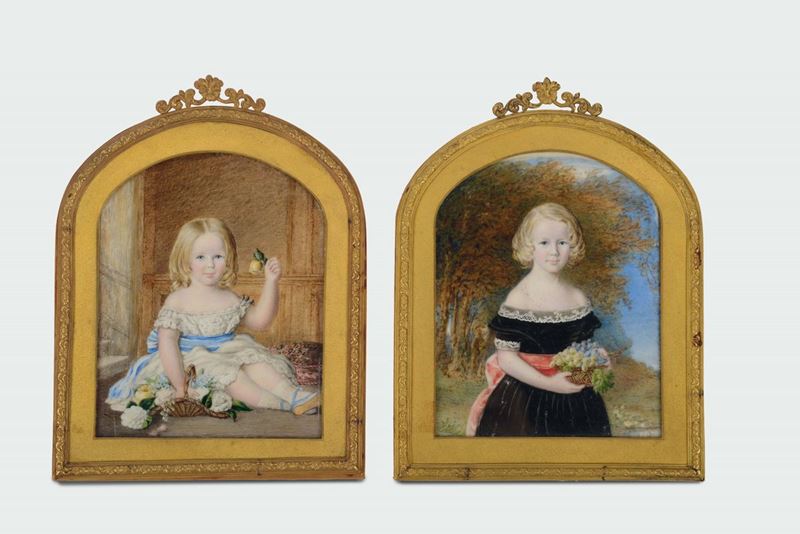 Coppia di miniature su avorio con figure di bambine, Francia XIX-XX secolo  - Asta Fine Silvers - I - Cambi Casa d'Aste
