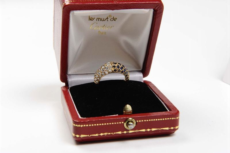 Cartier. A diamond and sapphire ring  - Auction Furnishings from the mansions of the Ercole Marelli heirs and other property - Cambi Casa d'Aste