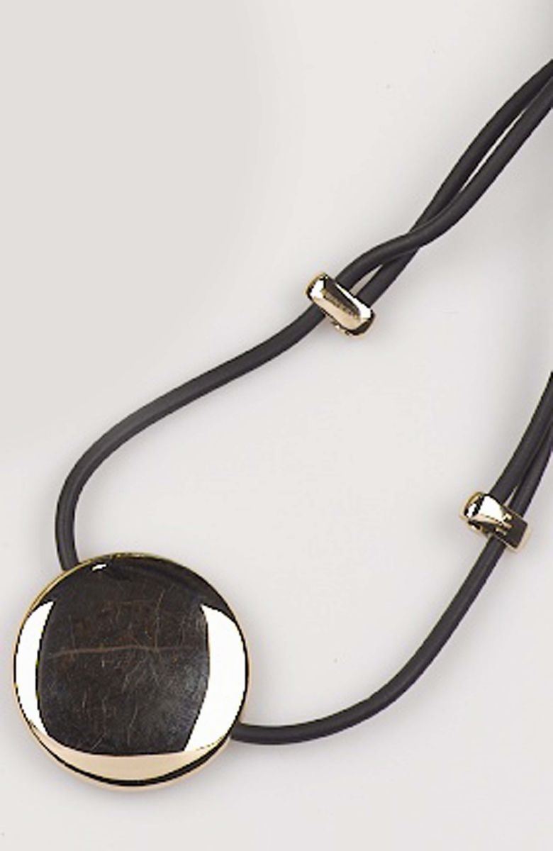 Vhernier. A gold pendant  - Auction Fine Jewels - II - Cambi Casa d'Aste