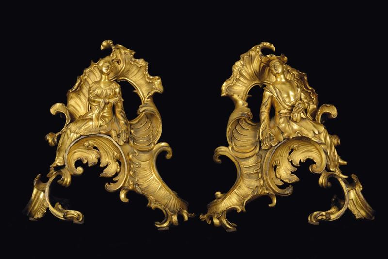 Coppia di alari in bronzo cesellato e dorato, Francia, 1745 circa  - Asta Mario Panzano Antiquario - Cambi Casa d'Aste