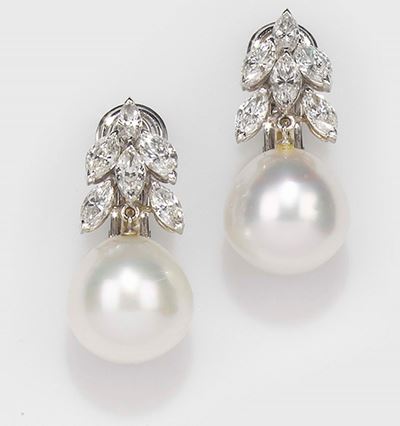 Orecchini con Perle Australia e Diamanti Taglio Navette