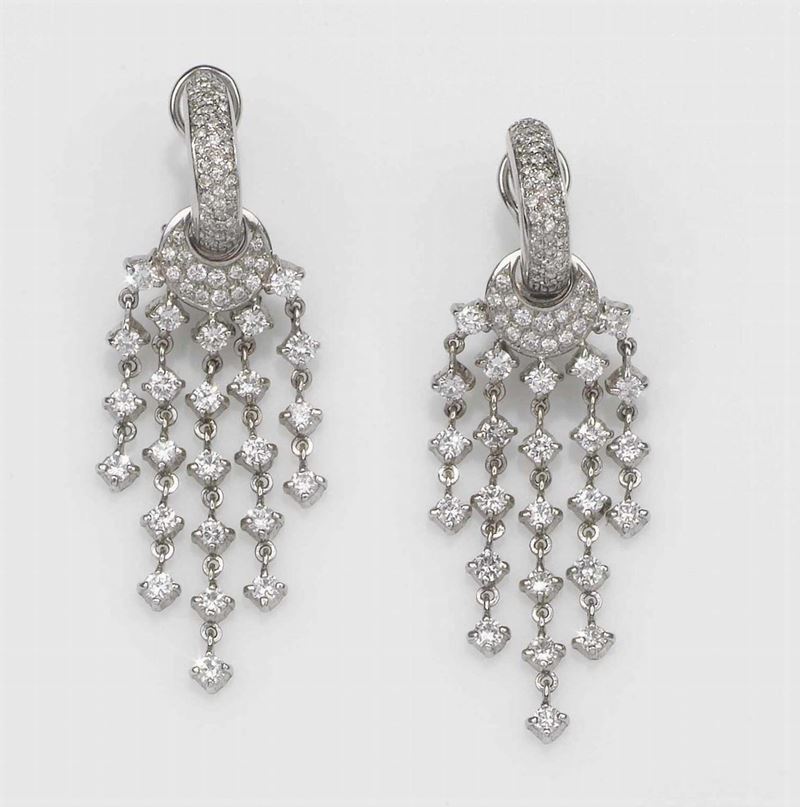 Orecchini pendenti a frange con diamanti  - Asta Fine Jewels - II - Cambi Casa d'Aste