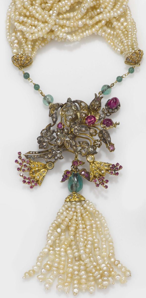 A seed pearls, ruby, emerald and old-cut diamond necklace  - Auction Fine Jewels - II - Cambi Casa d'Aste
