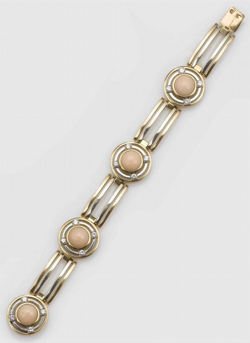 An art deco coral and diamond bracelet  - Auction Fine Jewels - II - Cambi Casa d'Aste