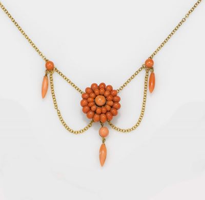 Girocollo con Corallo