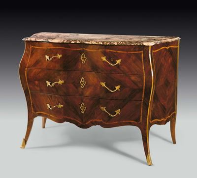 Comò Luigi XV Lastronato in Palissandro e Filettato in Bois De Rose, Genova, 1760-70 Circa