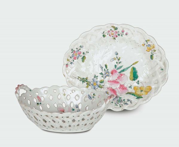 A fretworked basket and an oval majolica plate with “rose” decoration, Lodi, late 18th century