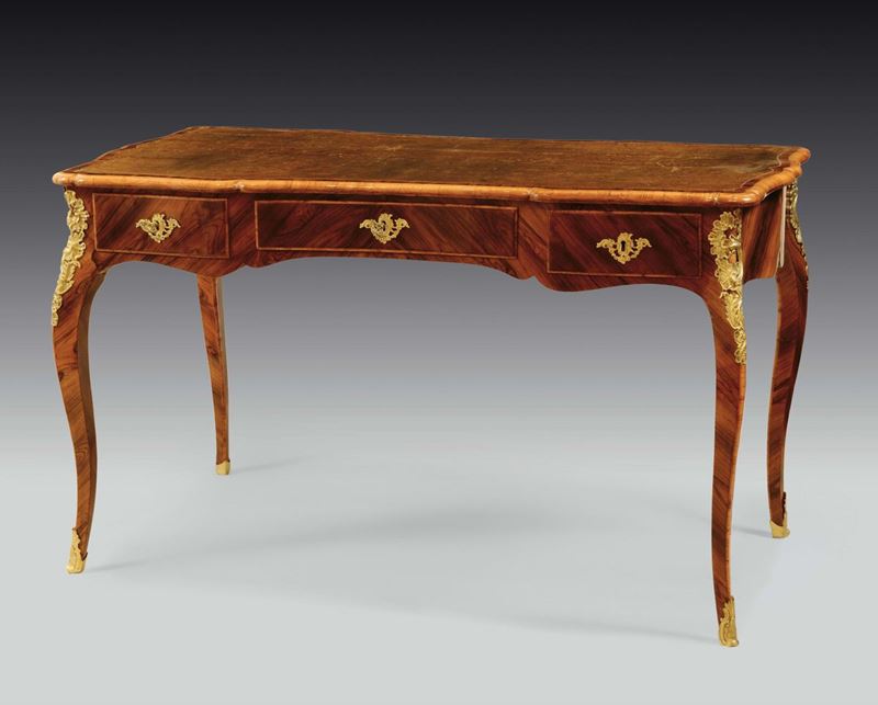 A Louis XV rosewood veneered diplomatic desk, Genoa, late 18th century  - Auction Mario Panzano, Antique Dealer in Genoa - Cambi Casa d'Aste