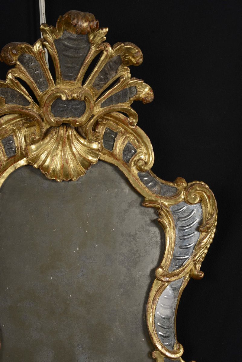 Coppia di Ventole Sagomate in Legno Dorato Luigi XV, Torino, Terzo Quarto del XVIII Secolo
