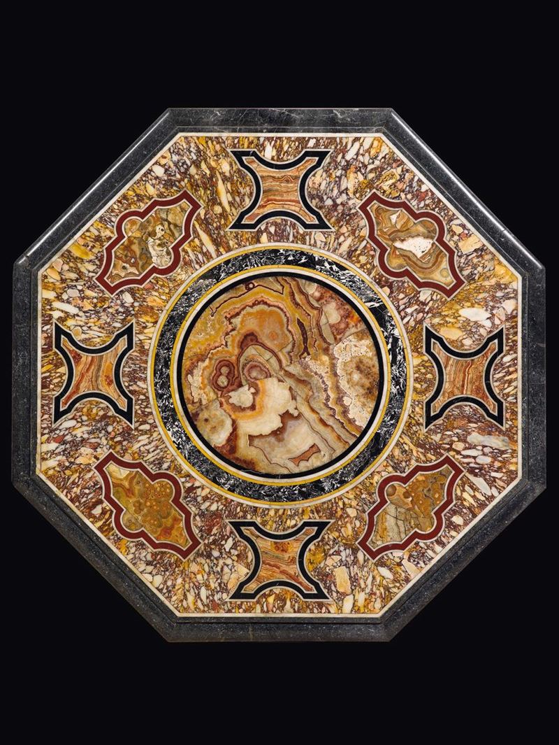 Importante piano ottagonale in marmi di scavo policromi ad intarsi, Roma probabile XIX secolo  - Auction Fine Art Selection - Cambi Casa d'Aste