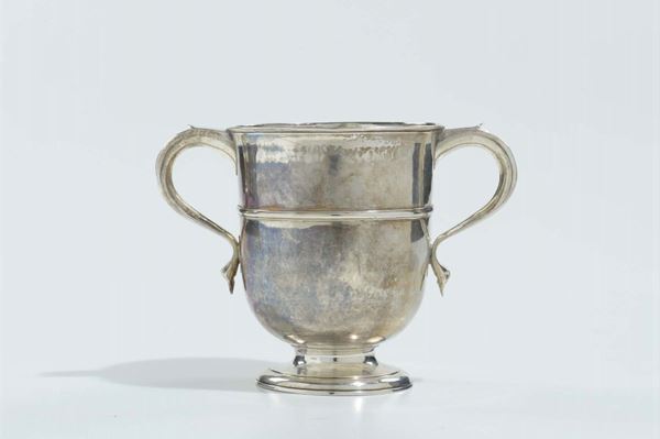 Boccale biansato in argento, XIX secolo