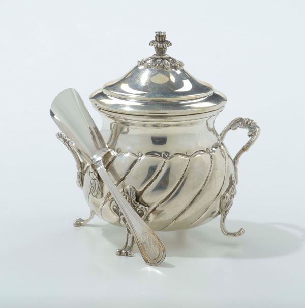 Zuccheriera in argento con cucchiaino, XX secolo