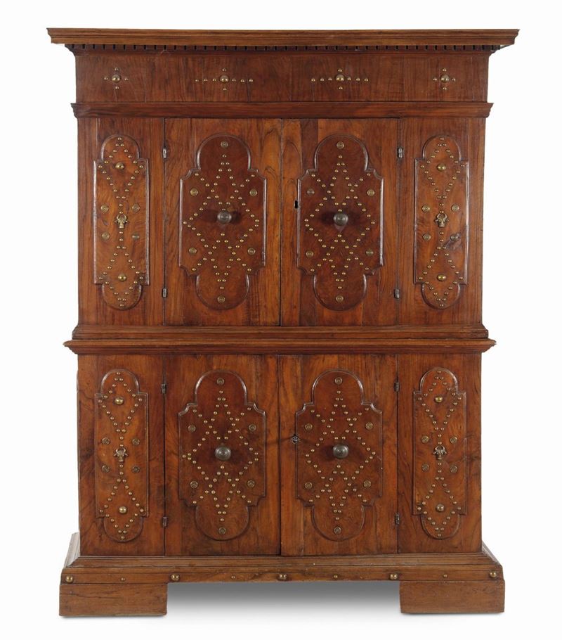 A double-body walnut veneered cupboard decorated with bronze studs, Boulogne, late 16th century  - Auction Sculpture and Works of Art - Cambi Casa d'Aste