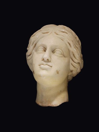 Testa di Niobe in Marmo, Scultore del XIX-XX Secolo