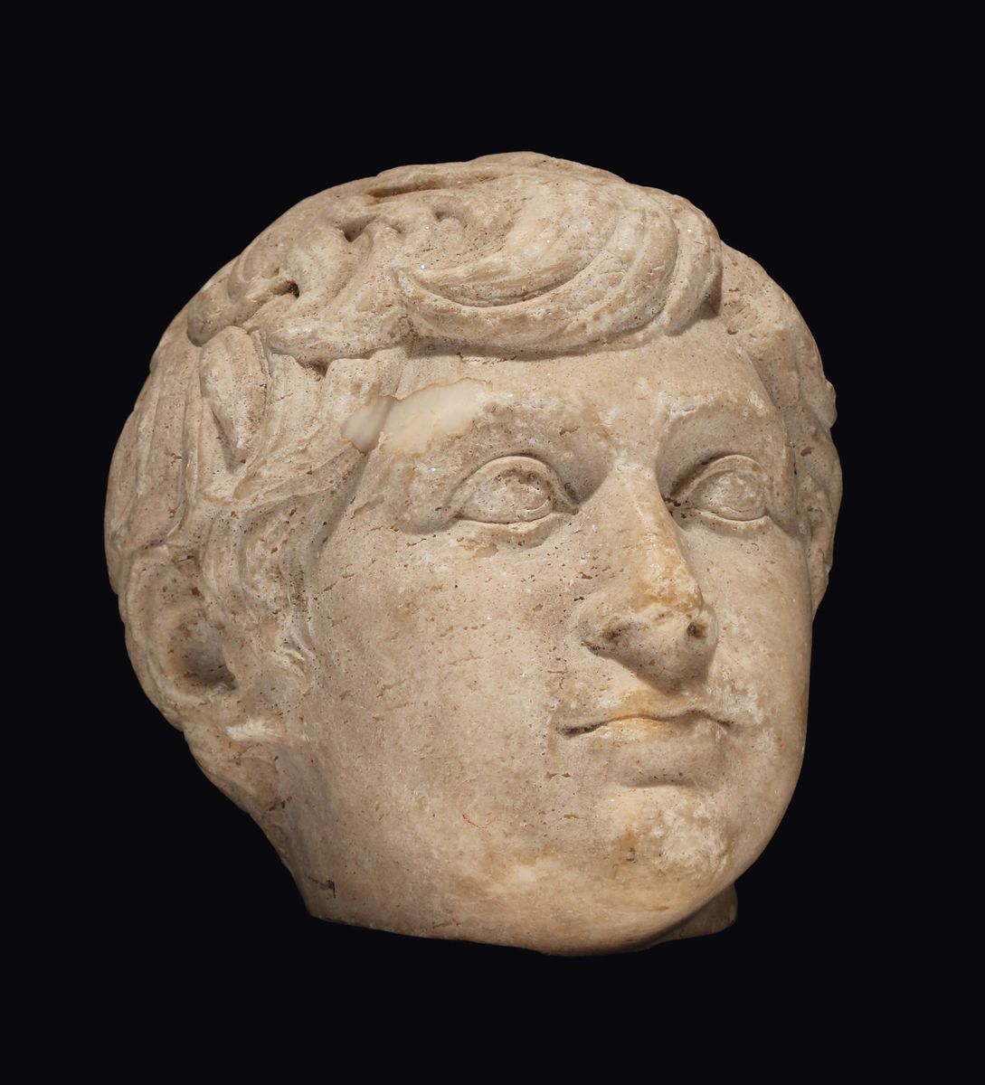Testa di Giovane in Marmo, Manifattura del XIX-XX Secolo Ispirata a Modelli Archeologici