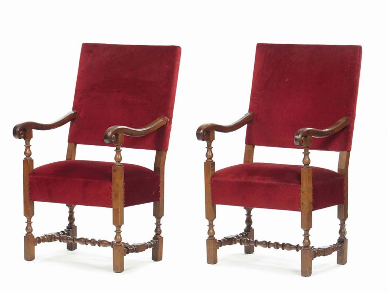 A pair of walnut high-chairs, central Italy, 17th-18th century  - Auction Sculpture and Works of Art - Cambi Casa d'Aste