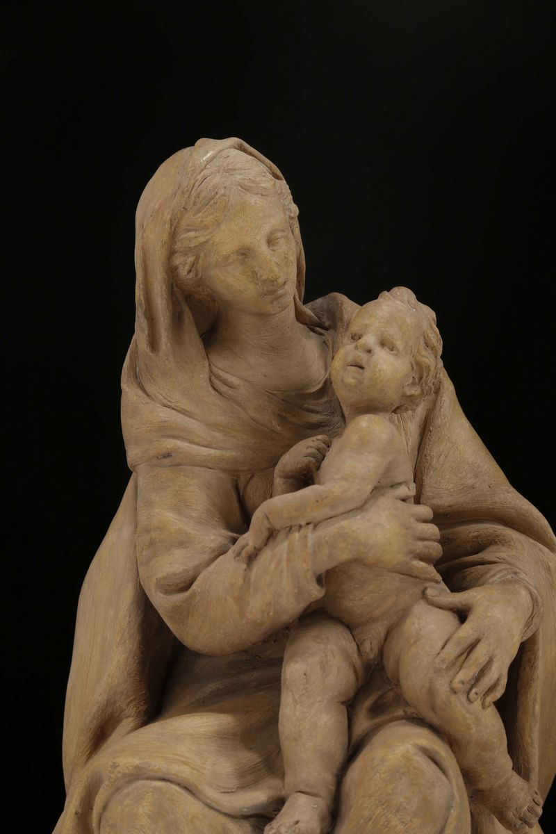 Bozzetto in Terracotta Raffigurante Madonna con Bambino. Plasticatore Barocco del XVII-XVIII Seco...