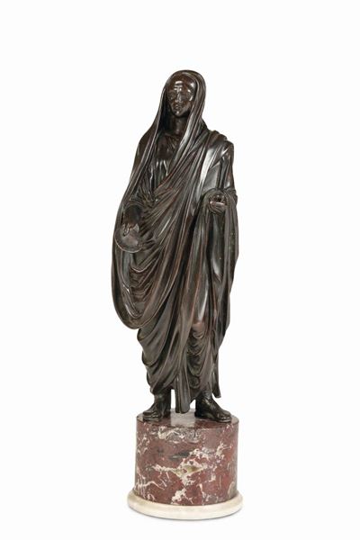 Scultura in Bronzo Fuso e Cesellato Raffigurante Pontifex Maximus Poggiante su Base in Marmi Colo...