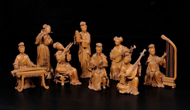 Eight carved wooden playing Guanyin, China, Republic, 20th century  - Auction Fine Chinese Works of Art - Cambi Casa d'Aste