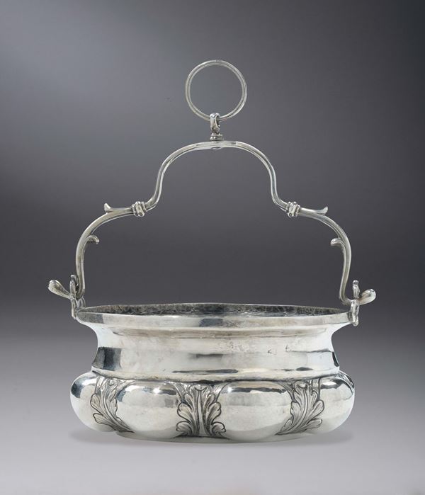A silver bucket, Boulogne marks, 18th century.