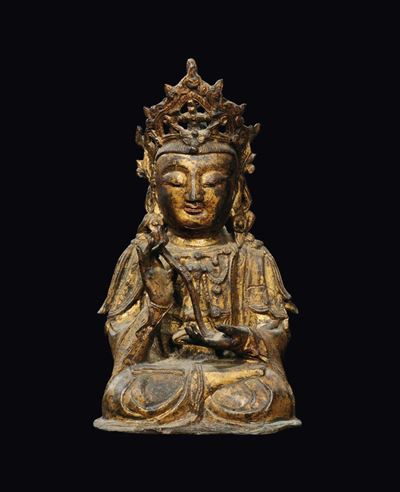 Figura di Maitreya con Ruyi tra le Mani in Bronzo con Tracce di Doratura, Cina, Dinastia Ming, XV...