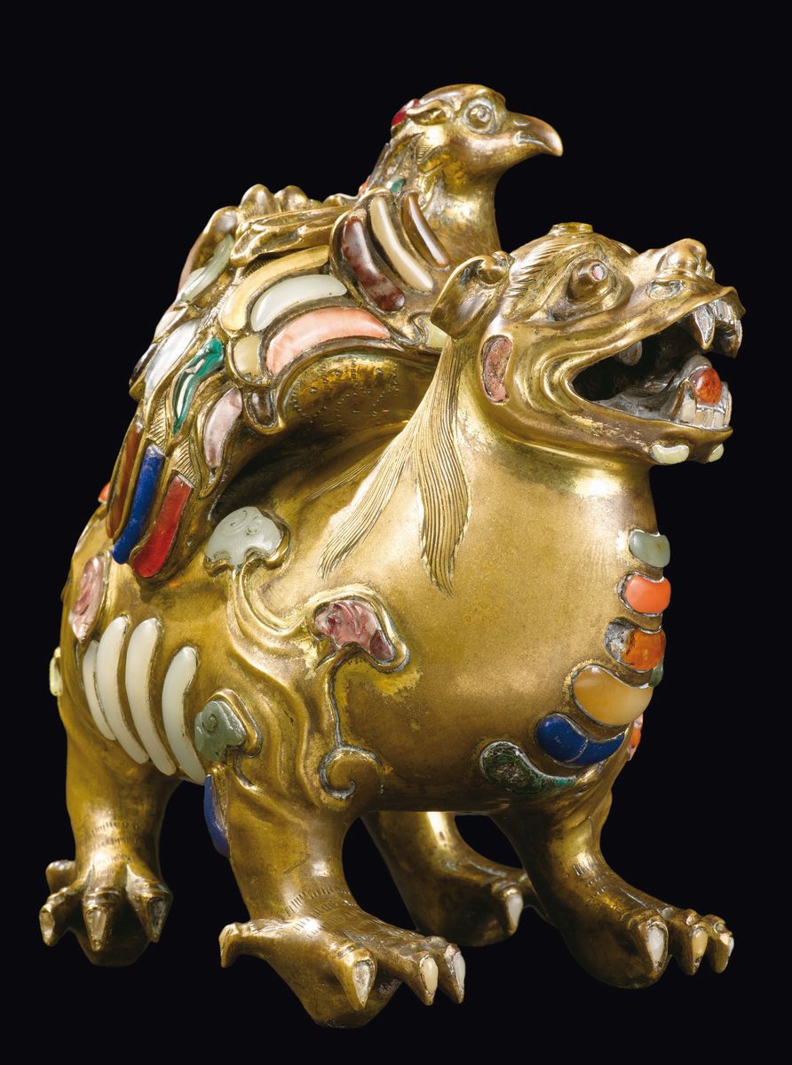 Importante Incensiere Imperiale in Bronzo Dorato a Guisa di Cane di Pho Sormonato da Quaglia con ...