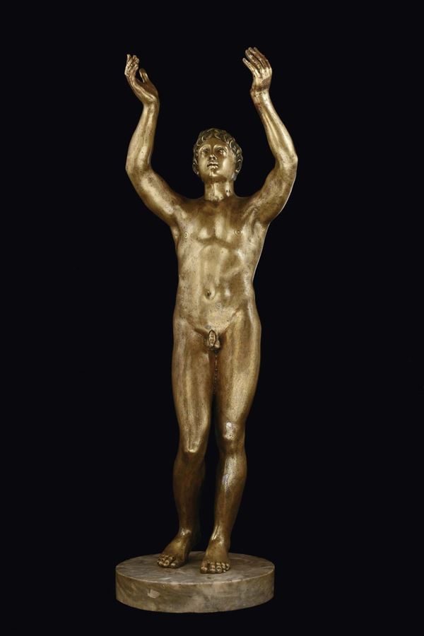 Figura di giovane nudo (Apollo?) in bronzo su base circolare in marmo, manifattura italiana del XIX-XX secolo