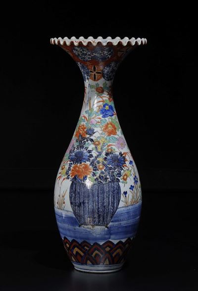 Vaso in Porcellana Imari con Raffigurazioni di Vasi di Fiori, Giappone, XIX Secolo
