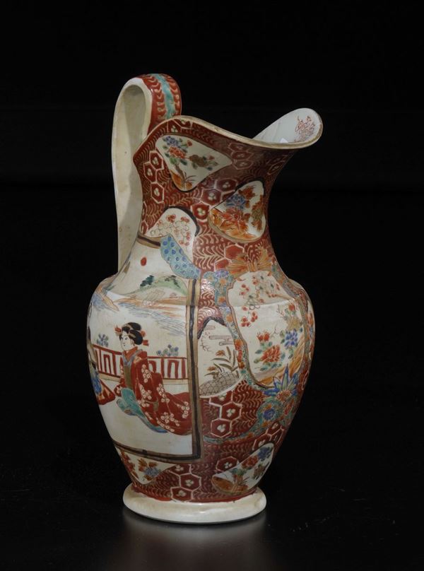 An Imari porcelain jug with Geisha and dignitary within reserves, Japan, 19th century