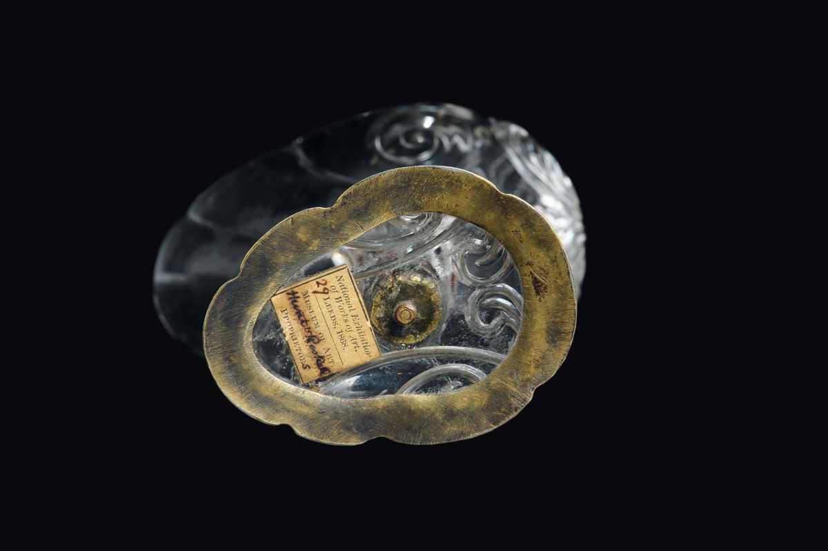 Piccola Coppa in Cristallo di Rocca Inciso e Finiture in Argento Sbalzato Cesellato e Dorato, Ita...