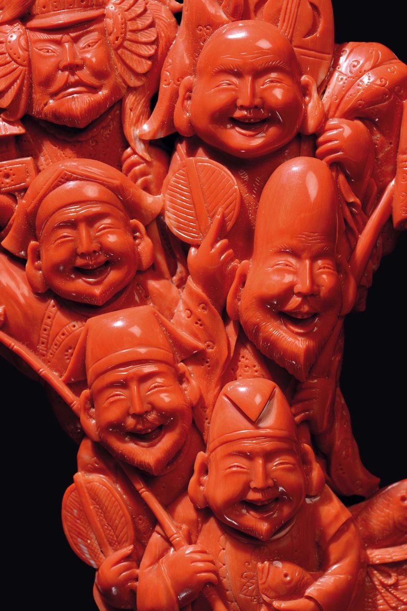 Gruppo Scolpito in Corallo Raffigurante Dignitari e Pescatori con Cestino di Pesci, Cina, Inizio ...