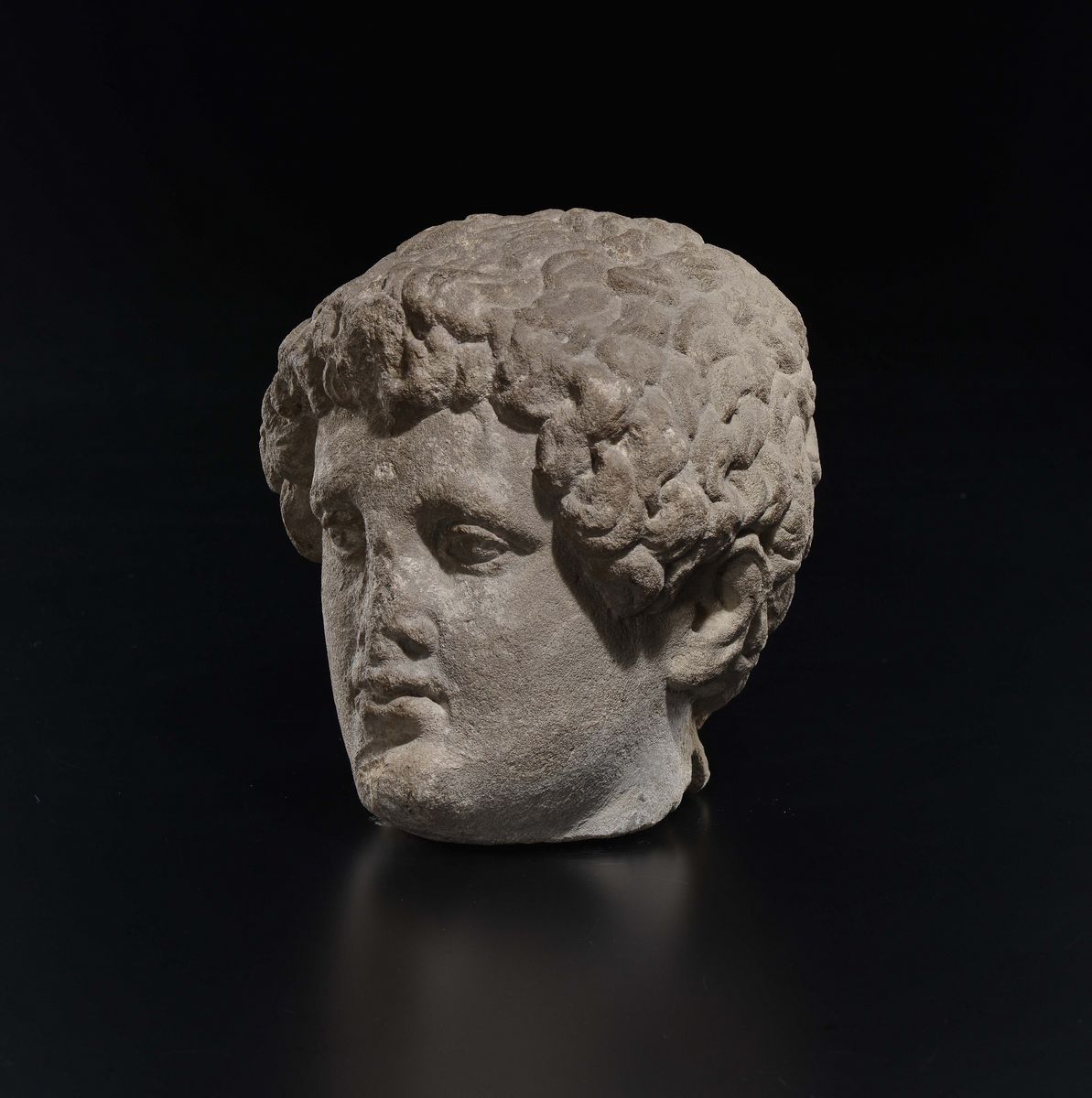 Testina Maschile in Marmo Scolpito, XVII Secolo