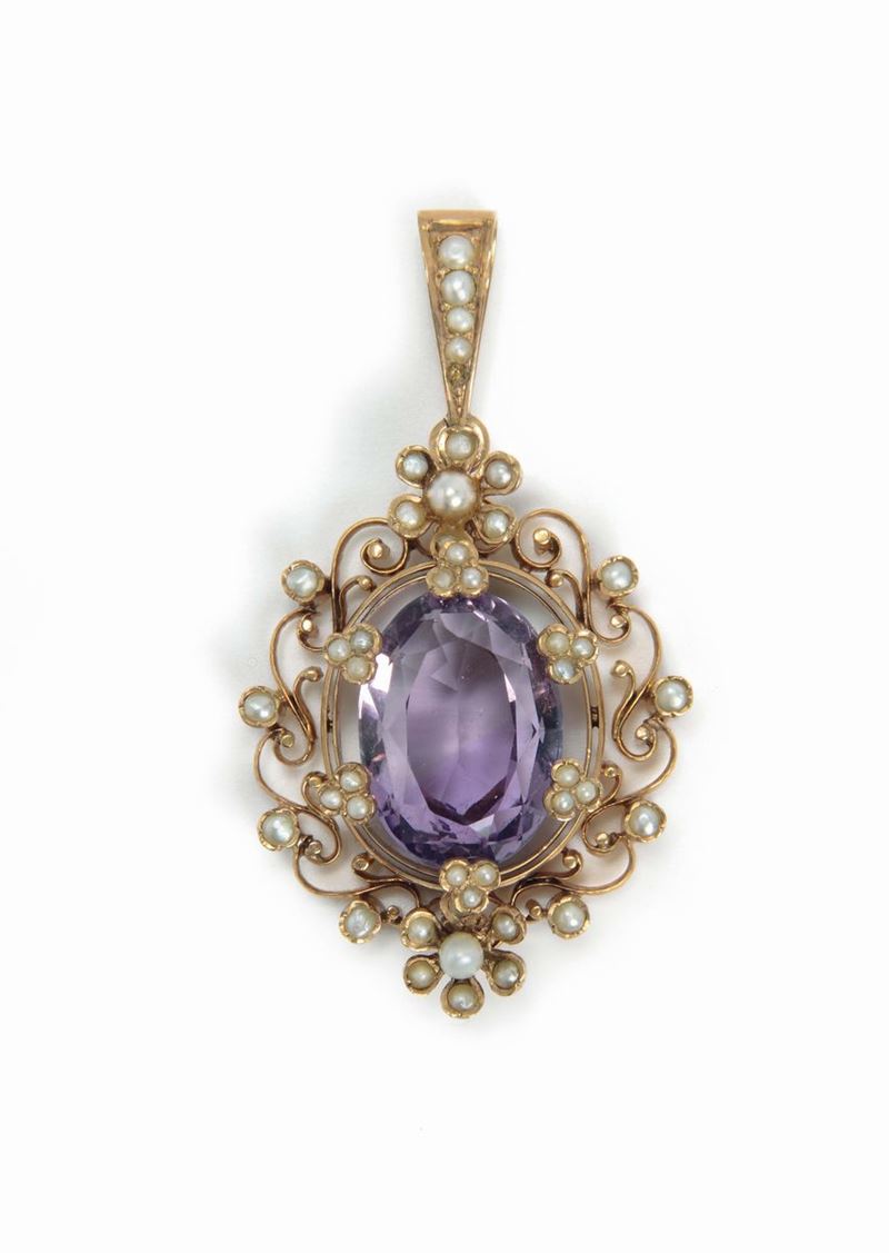 A 20th century amethyst pendant  - Auction Furnishings from the mansions of the Ercole Marelli heirs and other property - Cambi Casa d'Aste